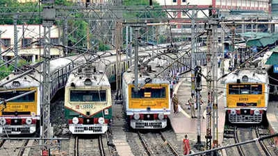 West Bengal: Eastern Railway set to run full fleet to decongest trains |  Kolkata News - Times of India