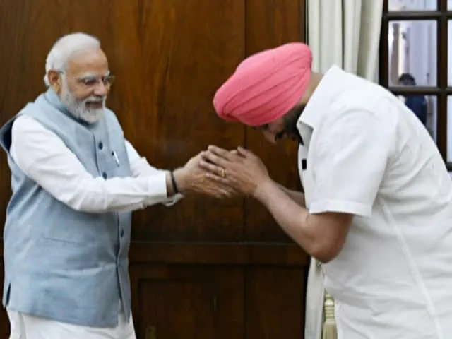 Trouble In Punjab Congress? Ludhiana MP Meets PM Modi