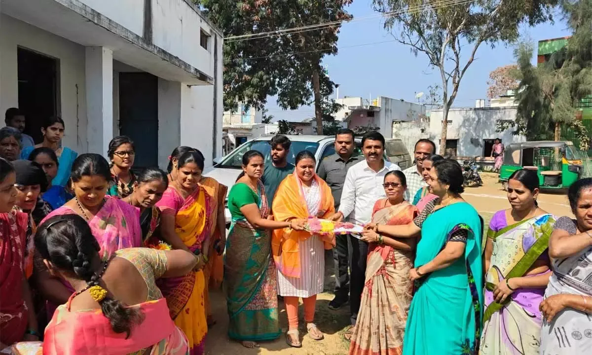 Hindupur YSRCP MLA candidate Deepika participates in Bhumi Pooja of  committee hall