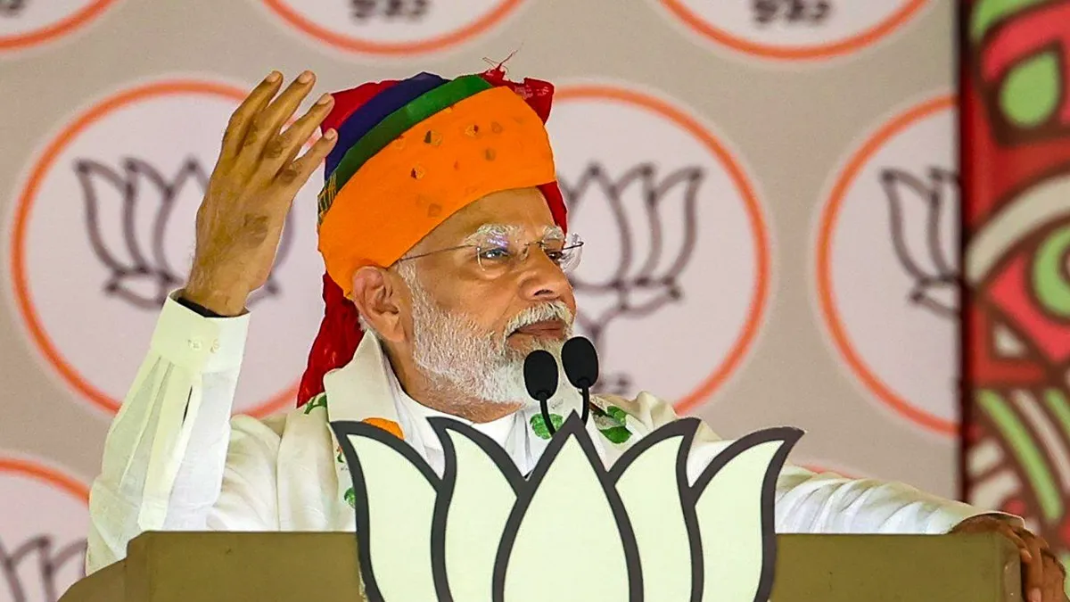 PM Modi reiterates 'redistribution of wealth' claim: 'Congress will do  X-ray of wealth, give to select people' - BusinessToday