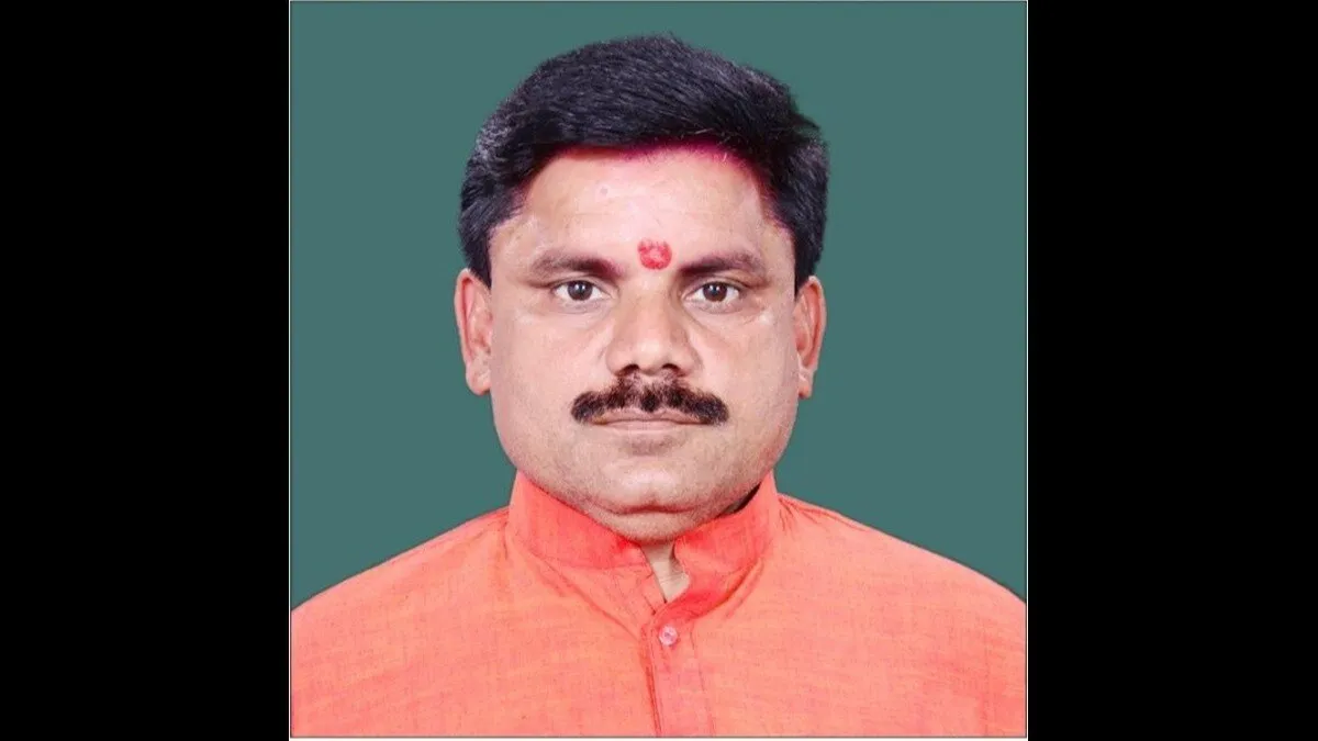 BJP MP Satish Chandra Dubey injured in car accident in Patna, rushed to  hospital - India Today