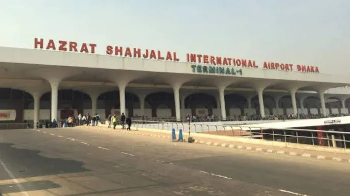 Cyclone Remal: 10 international flights cancelled at Dhaka airport | The  Business Standard