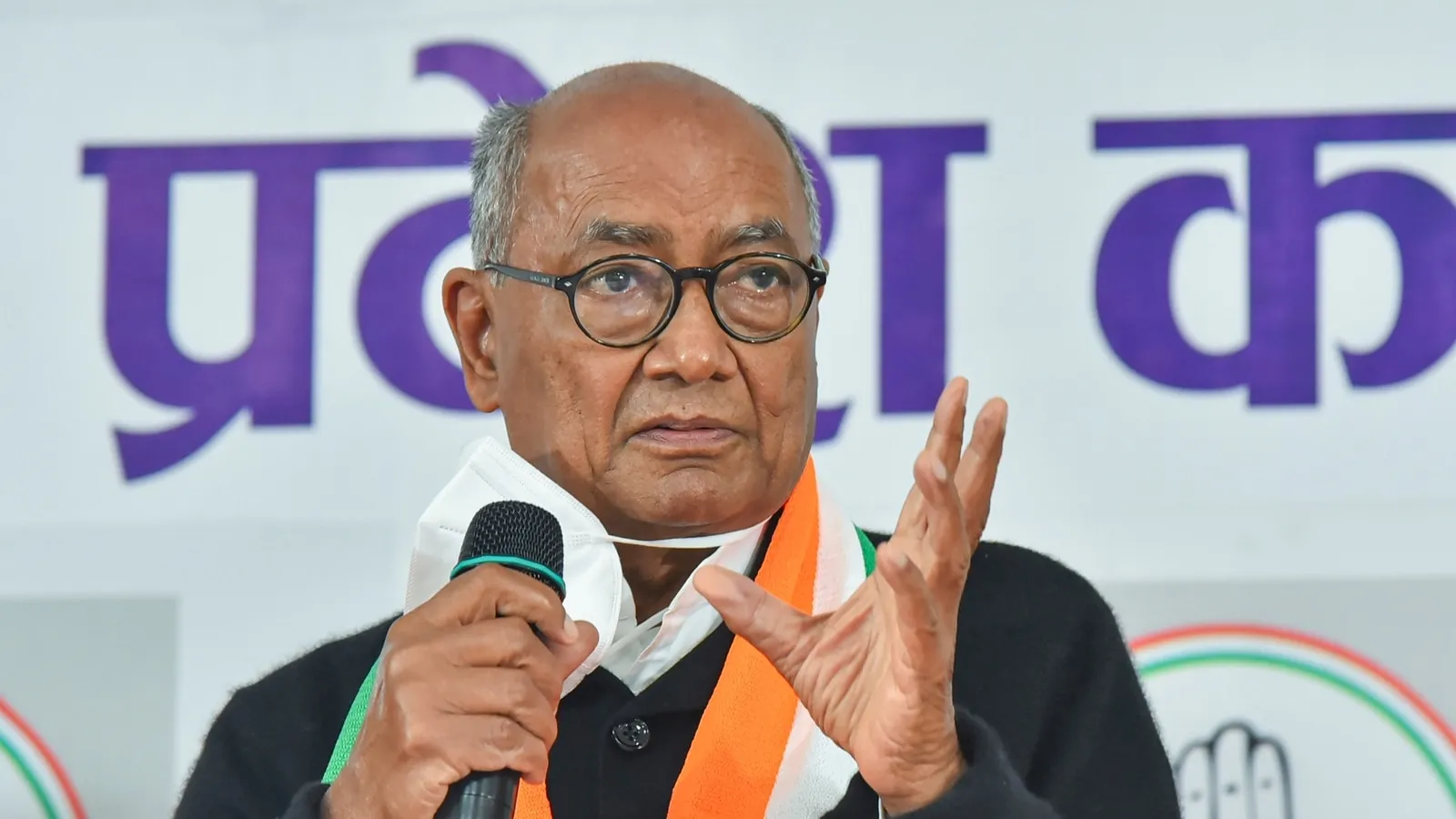 Digvijaya may join race for Congress president after rebellion in Rajasthan  | Latest News India - Hindustan Times