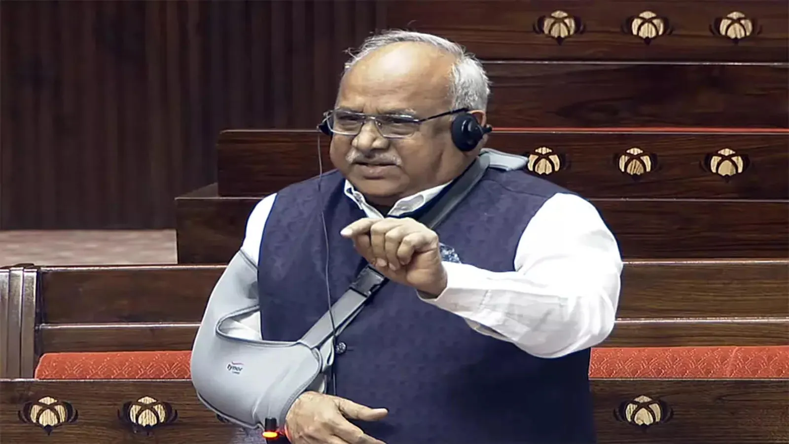 BJP, TDP have decided to work together for upcoming polls: TDP leader Ravindra  Kumar - The Economic Times