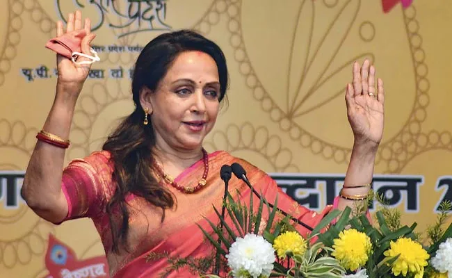 "PM Modi Is Trying To Stop Ukraine-Russia War": BJP's Hema Malini In UP
