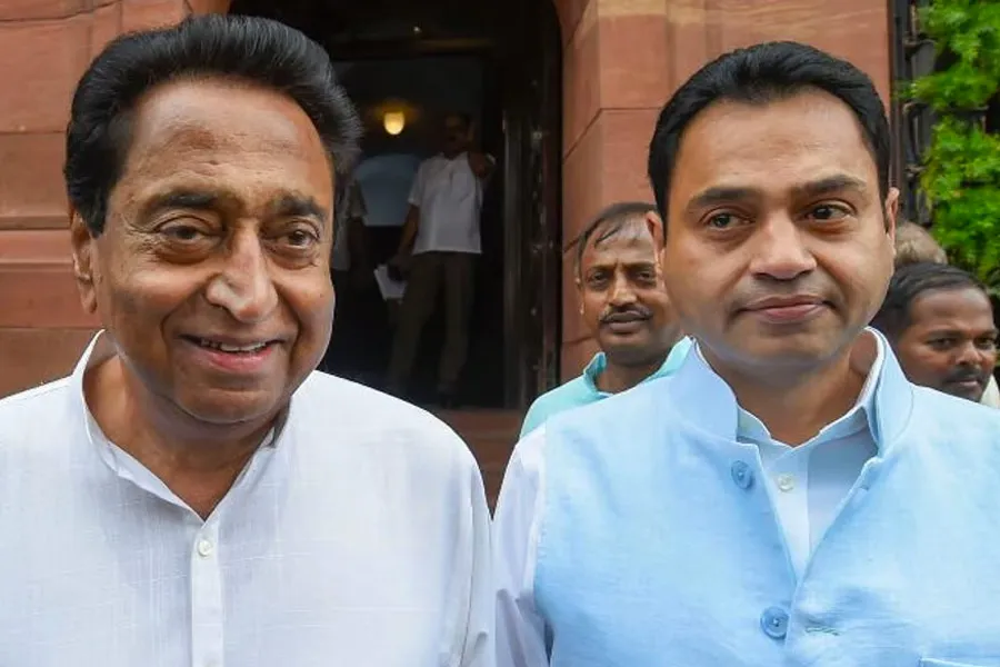 Congress | Amid Kamal Nath's BJP switch speculation, his son Nakul Nath  drops Congress from social media bio - Telegraph India