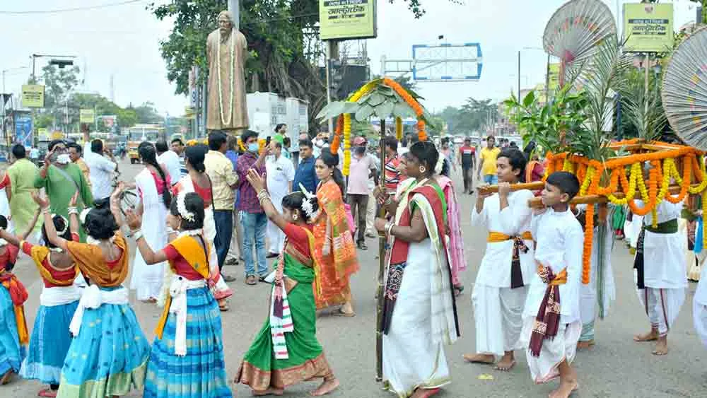 Rabindranath Tagore | remembering Rabidranath Tagore on 22 she Shranbom -  Anandabazar