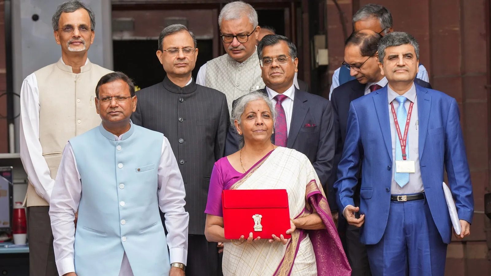 Union Budget 2024 Highlights Live Updates: Nirmala Sitharaman presents 2024  budget; changes to income tax structure expected | Business News - The  Indian Express