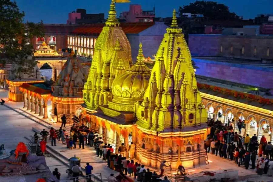 Kashi Vishwanath Temple | Uttar Pradesh Government plans Audio Guides for Kashi  Vishwanath temple visitors on Web and Mobile App in Varanasi dgtl -  Anandabazar