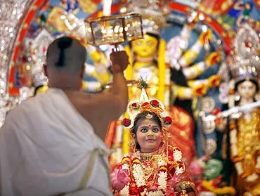 Kumari Puja at Ramkrishna Mission Belur Math | Kumari Pujo