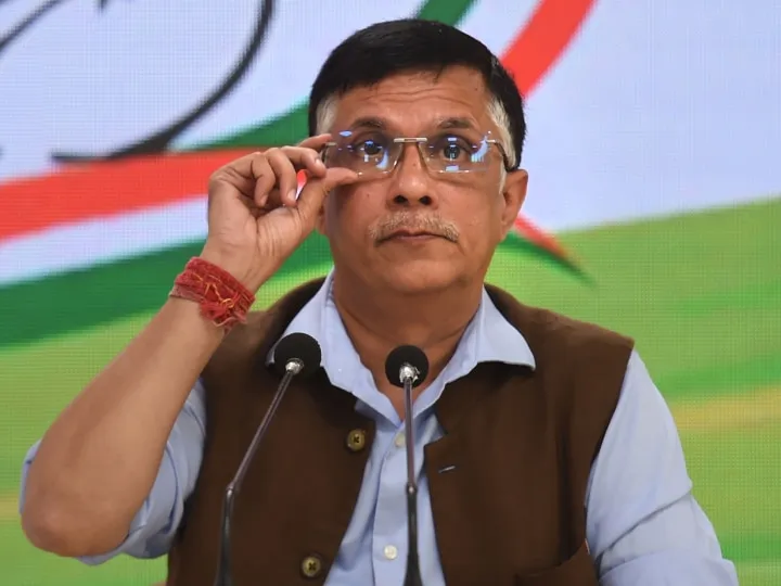 Pawan Khera Arrested Know about his political career profile and  controversy about pm modis father name | Pawan Khera Arrested: जानें कौन  हैं कांग्रेस नेता पवन खेड़ा, जिनकी गिरफ्तारी से मचा है