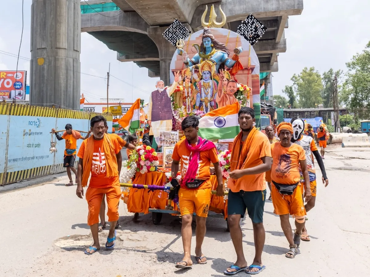 Supreme Court Stays State Directives Asking Shops On Kanwar Yatra Route To  Mention Owner's Name - News18