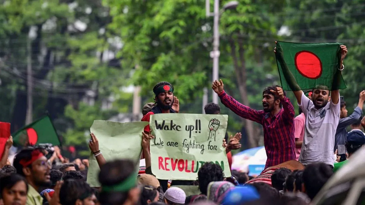 Bangladesh Protest: ফের ফুঁসছে বাংলাদেশ, শেখ হাসিনার পদত্যাগের দাবিতে দেশজুড়ে বিক্ষোভ, মৃত ৪৮