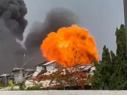 Dombivli Fire: At Least 35 Injured in Boiler Blast at Amber Chemical  Factory in MIDC Area; Visuals Surface - www.lokmattimes.com