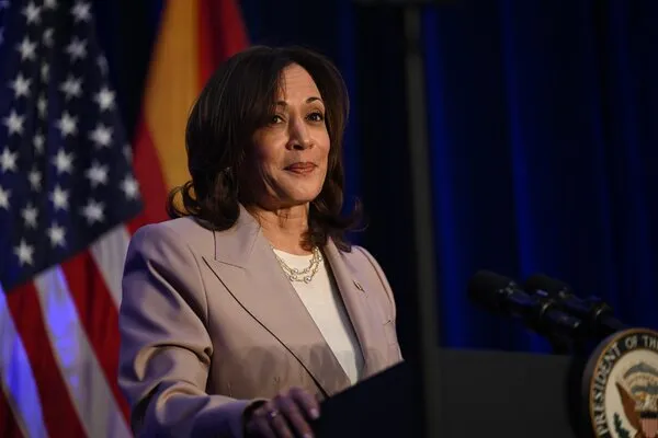 Secret Service Agent Removed From Harris's Detail After 'Distressing'  Behavior - The New York Times