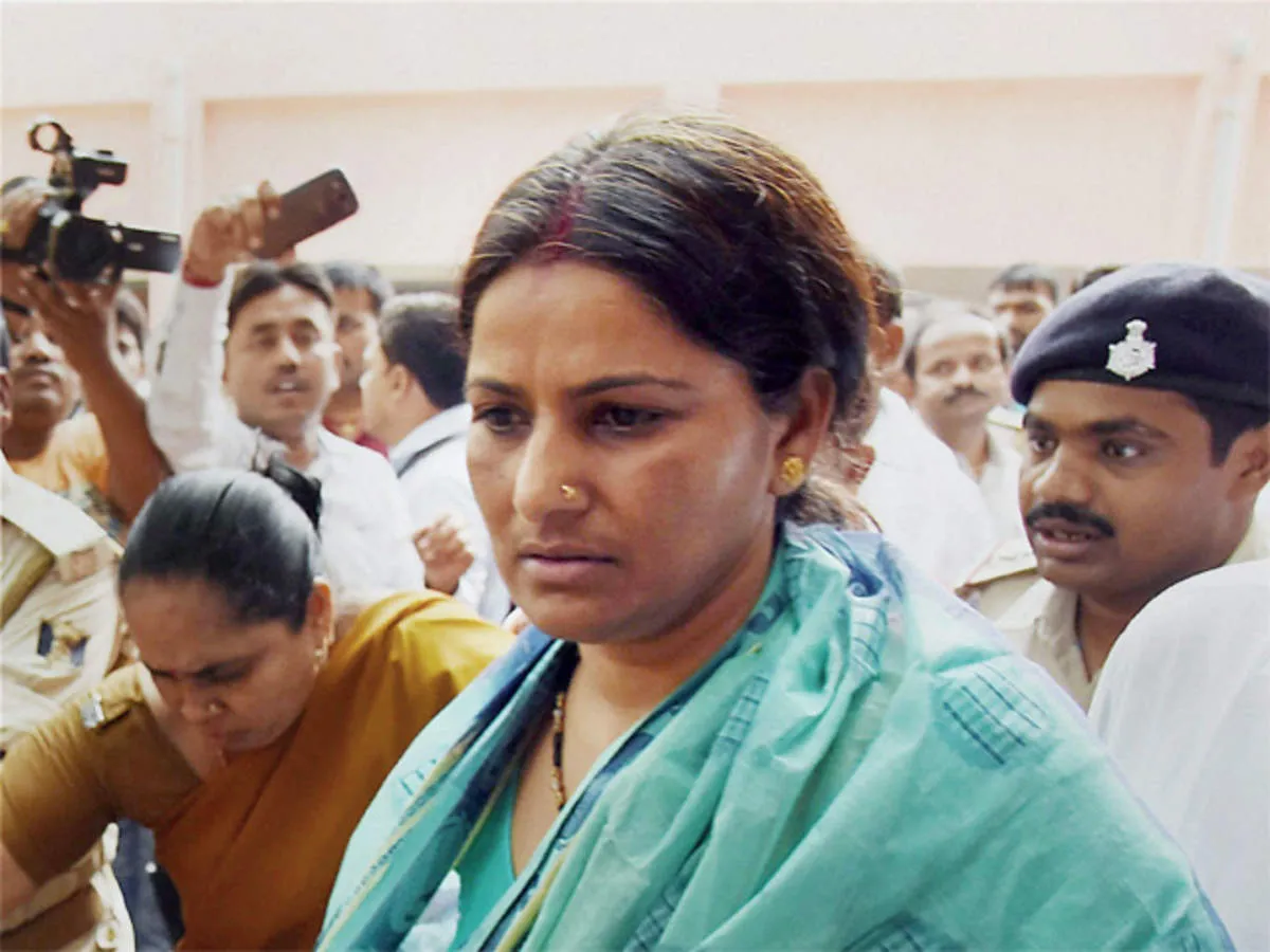 Patna HC grants bail to suspended JD(U) MLC Manorama Devi - The Economic  Times