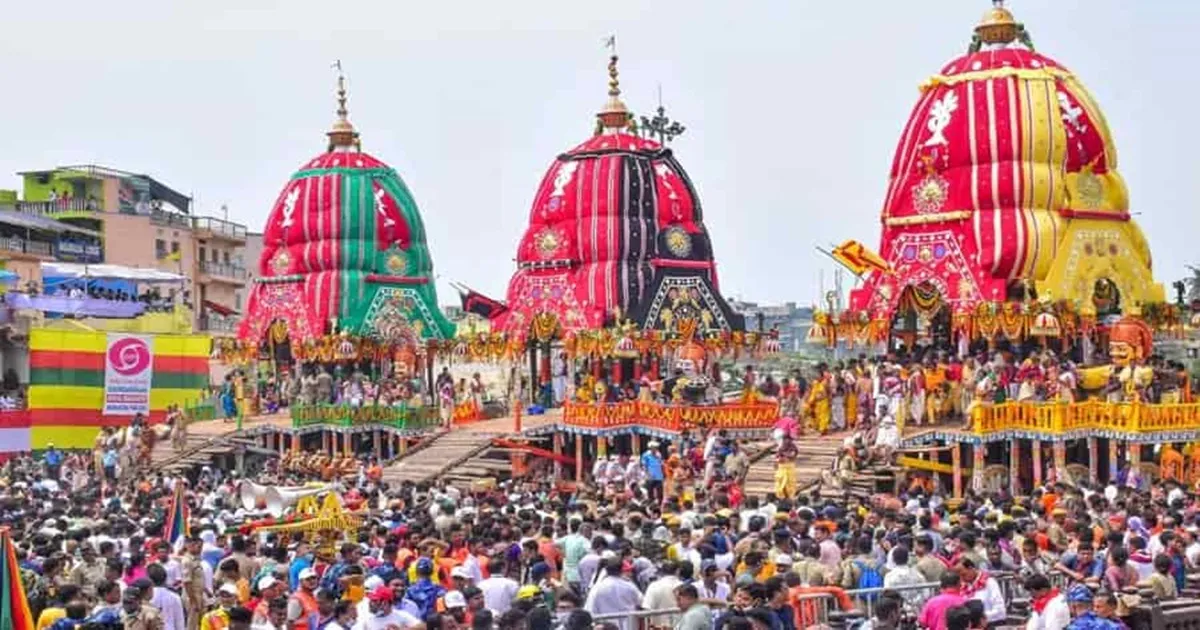 Rath Yatra in Puri: রথযাত্রা উপলক্ষে পুরীতে রাষ্ট্রপতি দ্রৌপদী মুর্মু, ভিড়  নিয়ন্ত্রণই চিন্তা পুলিশের