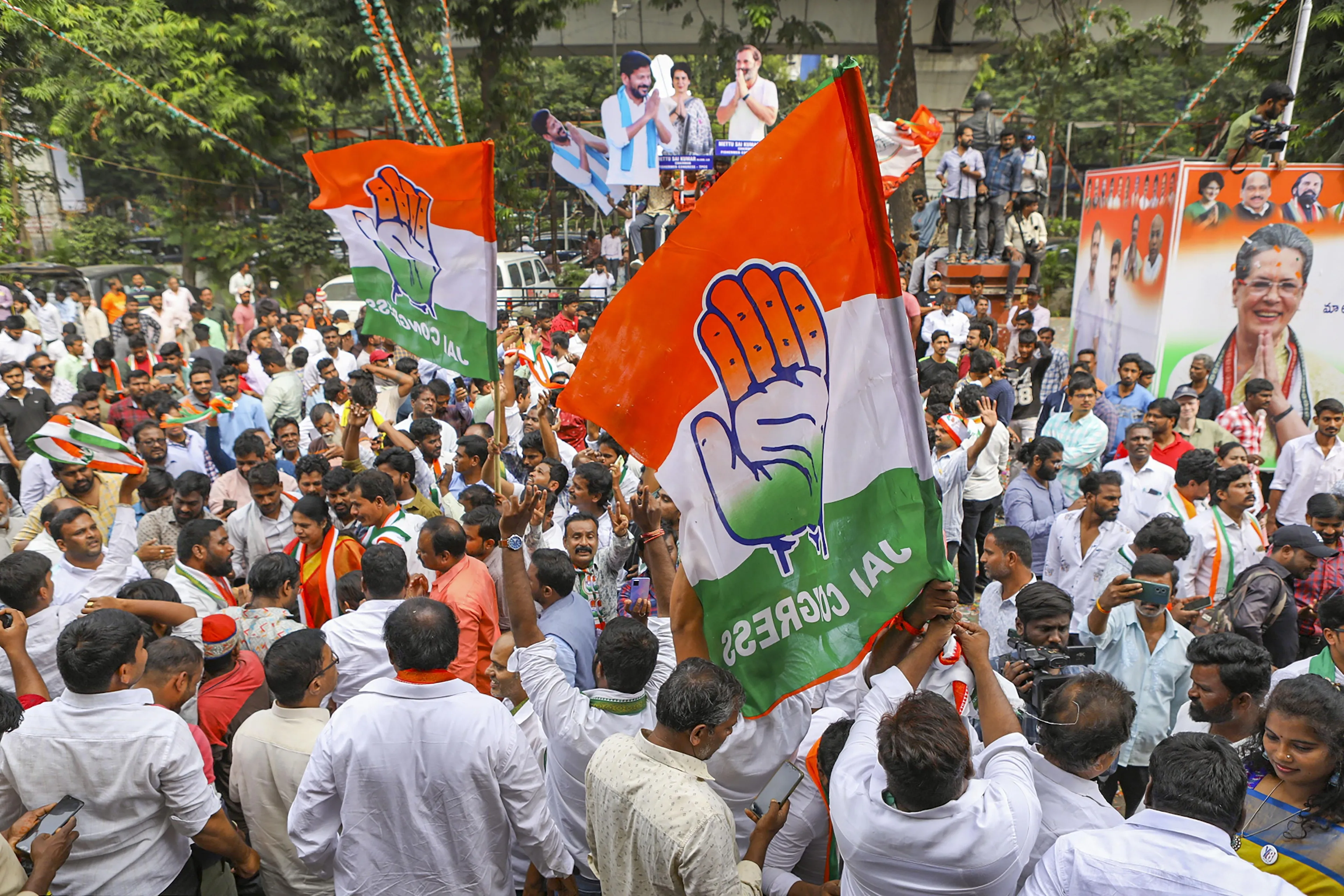 Congress constitutes manifesto committee for 2024 general elections | News  - Business Standard