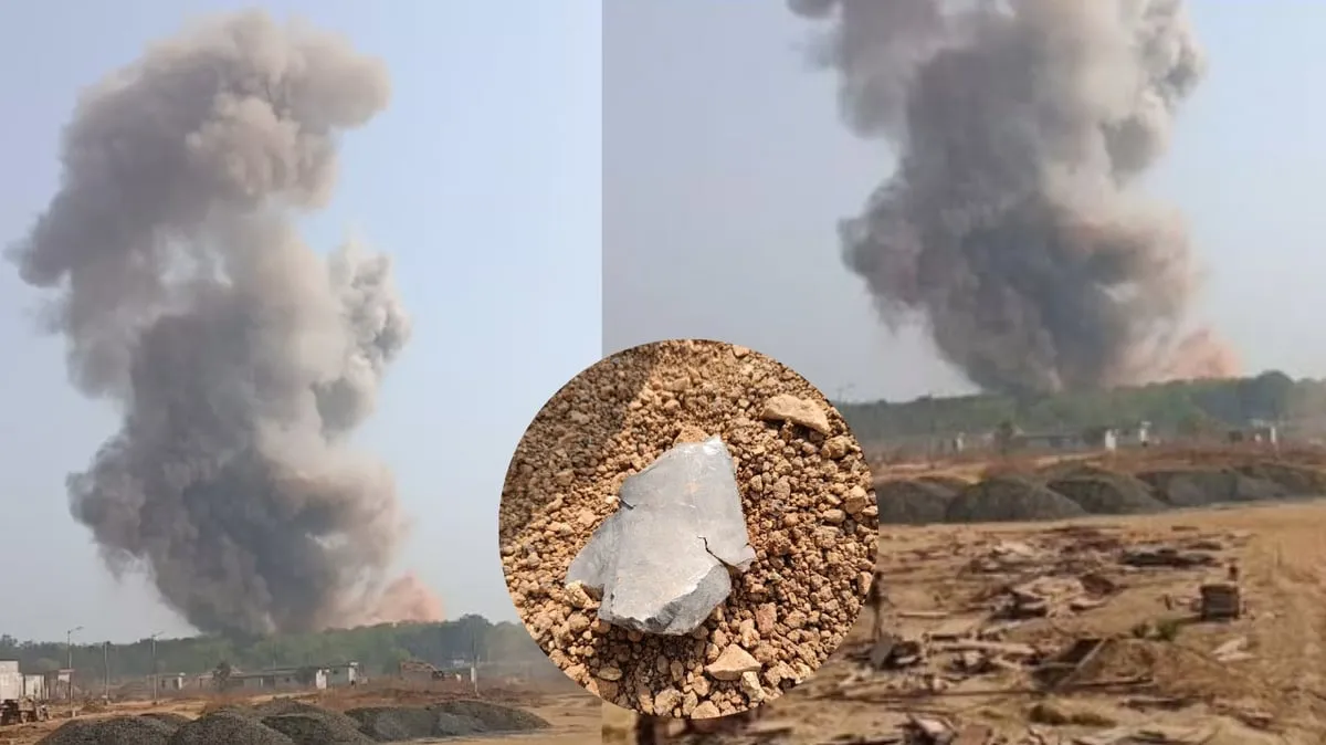 भंडारा हादरलं! ऑर्डनन्स फॅक्टरीत मोठा स्फोट, छत कोसळल्याने १३-१४ कामगार  अडकले, एक ठार; मृतांचा आकडा वाढण्याची भीती