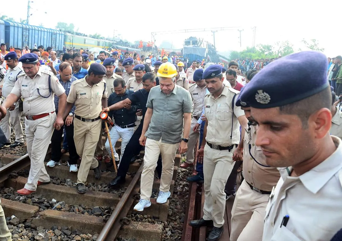 Odisha train tragedy | Root cause of accident and people responsible for it  have been identified: Railway Minister - The Hindu