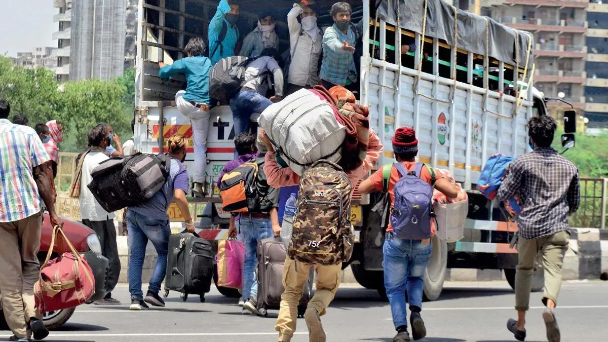 K'taka govt set to crackdown on illegal Bangladeshi immigrants: Home  Minister - India Today