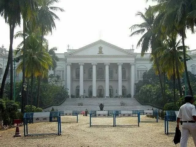 Raj Bhavan, Kolkata, West Bengal: Valuation and Facts about monuments