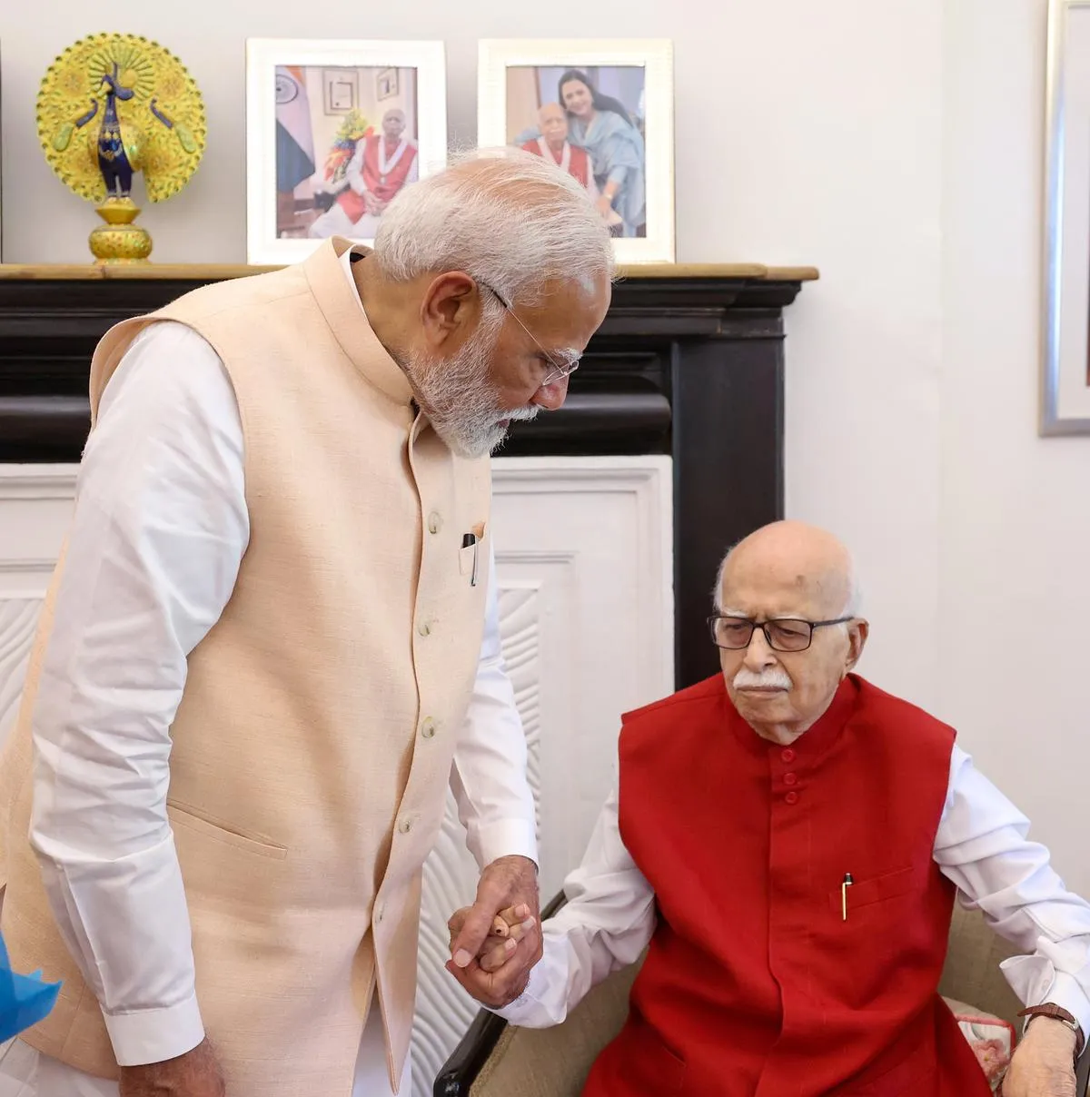 Veteran BJP leader L.K. Advani discharged from AIIMS - The Hindu