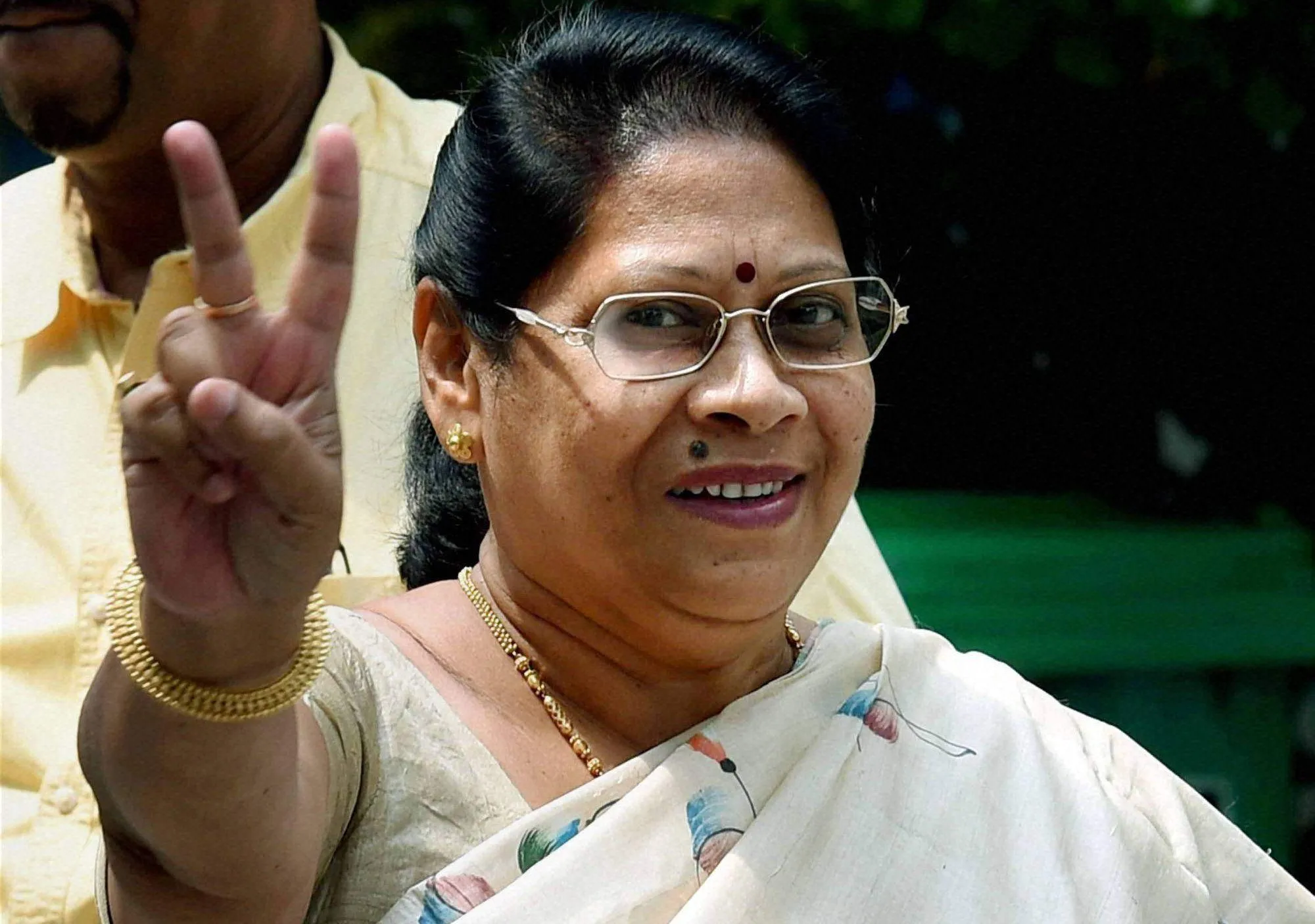 Kolkata Dakshin Election result 2019: AITC's Mala Roy defeats BJP's Chandra  Kumar Bose by big margin