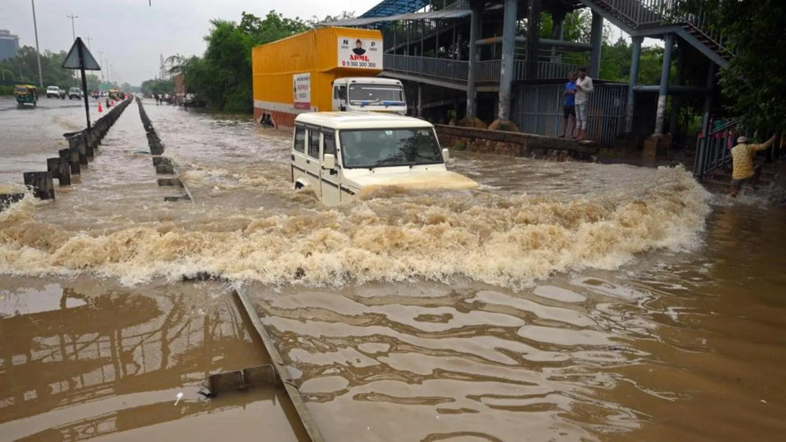 Rivers remain in spate, reduction likely after record rain batters north  India | Latest News India - Hindustan Times