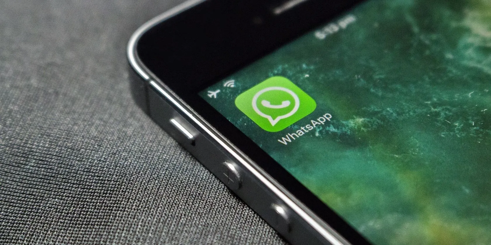 10 Ways Your WhatsApp Messages Can Be Hacked