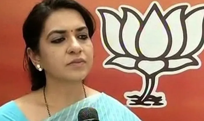 BJP spokesperson Shaina NC registers complaint with Mumbai Police against  Facebook troller | India.com