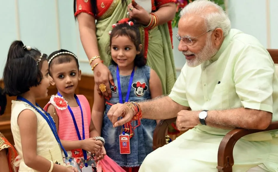 Raksha Bandhan 2018: Narendra Modi, Ram Nath Kovind celebrate with  children, greet nation on festival – Firstpost