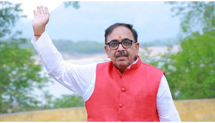 BJP Member Mahendra Nath Pandey predicts his win before Loksabha Elections
