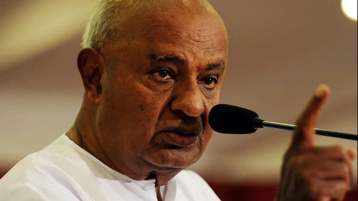 JD(S) chief Deve Gowda dissolves Kerala unit, accuses state president of  destabilising party