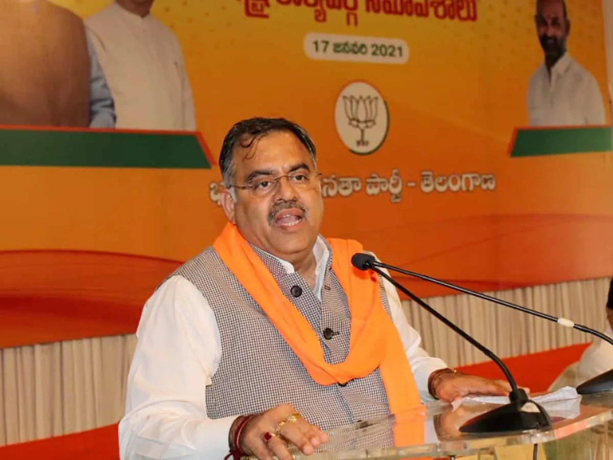 Telangana: BJP leader Tarun Chugh denies coalition with TDP