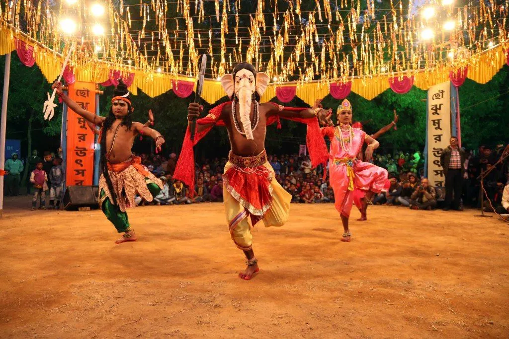 উৎসব - Chau