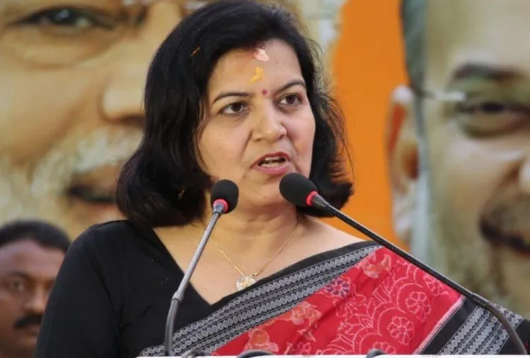 Aparajita Sarangi Ballpark as a Brawny Aspirant - Sun Star TV