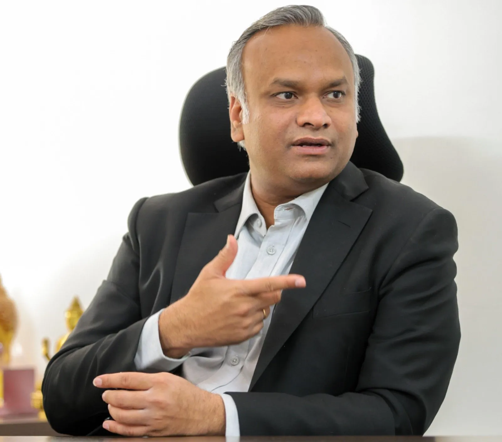 Priyank Kharge Refutes Claims Of Factions In State Congress, Asks BJP To  Set Its House In Order | TheBengaluruLive - Bengaluru/Bangalore News - Read  Latest News And Live Updates. TheBengaluruLive.com And  Kannada.thebengalurulive.com