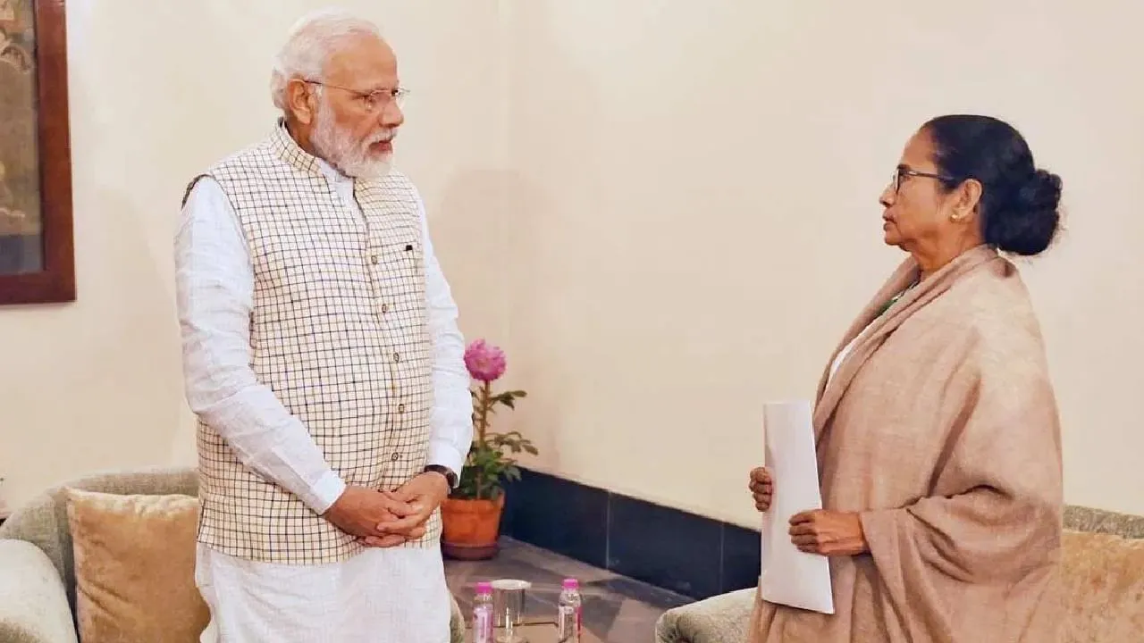 Modi-Mamata: মোদী-মমতা বৈঠকে আর কোন ১০ সাংসদ থাকবেন? রইল তালিকা - Bengali  News | Narendra Modi Mamata Baerjee meeting 20 deecember at delhi also 10  tmc mp present | TV9 Bangla News