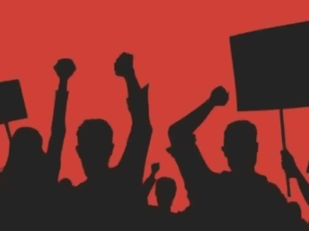 Jai Shri Ram written on mosque wall with Holi colour sparks protest