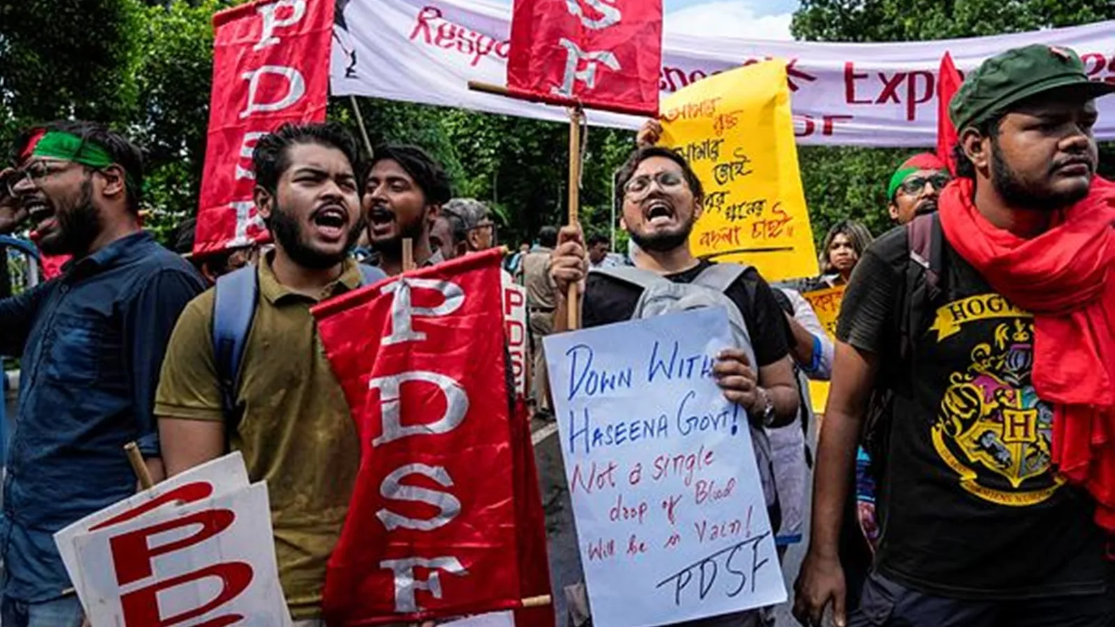 Bangladesh Protests Live Updates: Over 4,500 Indians have returned from  Bangladesh, says MEA | World News - The Indian Express