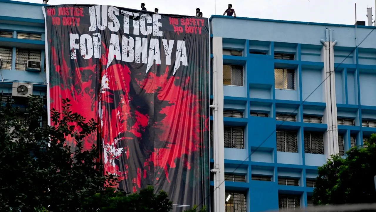 RG Kar hospital case: SC asks tough questions from WB; orders no action  against protesting doctors | India News - News9live