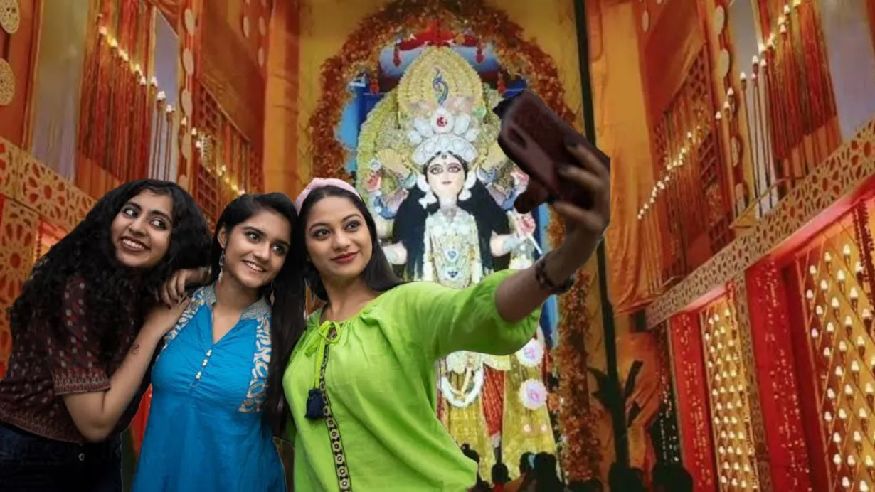 Chandannagar Jagadhatri Puja History: কেন সব ছেড়ে চন্পদনগরেই ভিড় জমান  জগদ্ধাত্রী পূজায়, কী বলছে ইতিহাস | Know about History of Chandannagar  Jagadhatri Puja