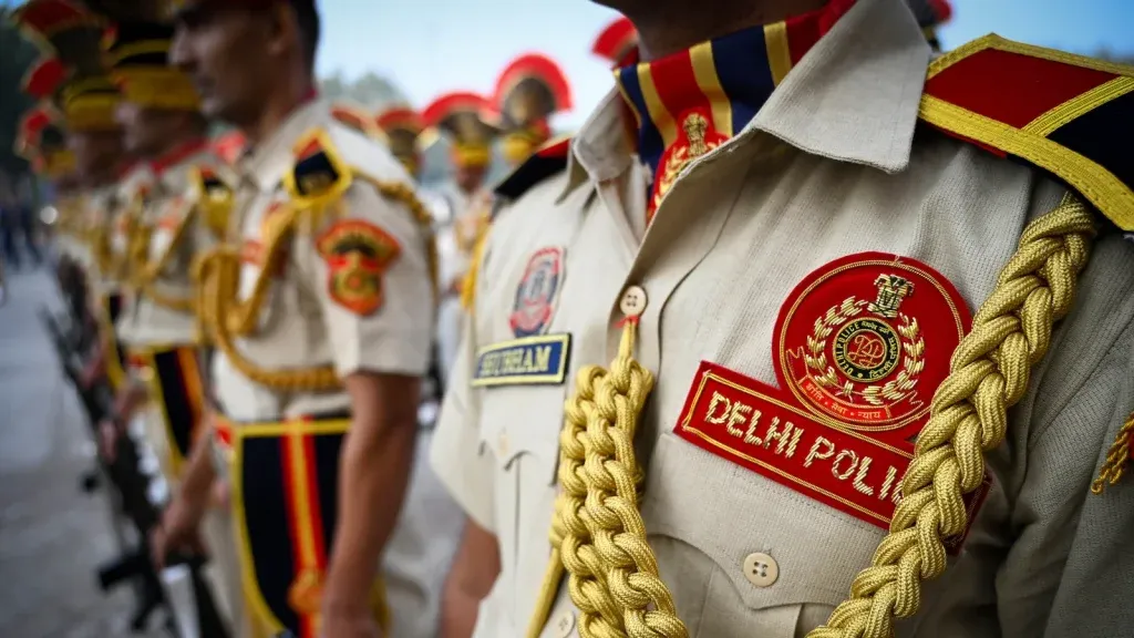 Major Shuffle in Delhi Police Ahead of Assembly Elections, 11 IPS Officers  Transferred, Abhishek Dhania Made DCP East - https://indianmasterminds.com