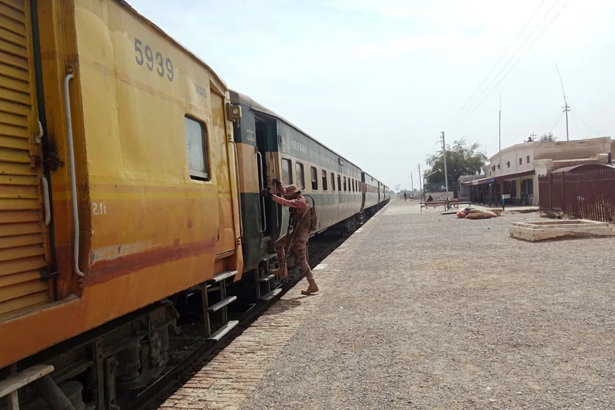 Pakistan Train Hijack: सामने आया ट्रेन हाईजैक के पीछे का कारण, ऑडियो जारी  कर BLA ने बताई वजह