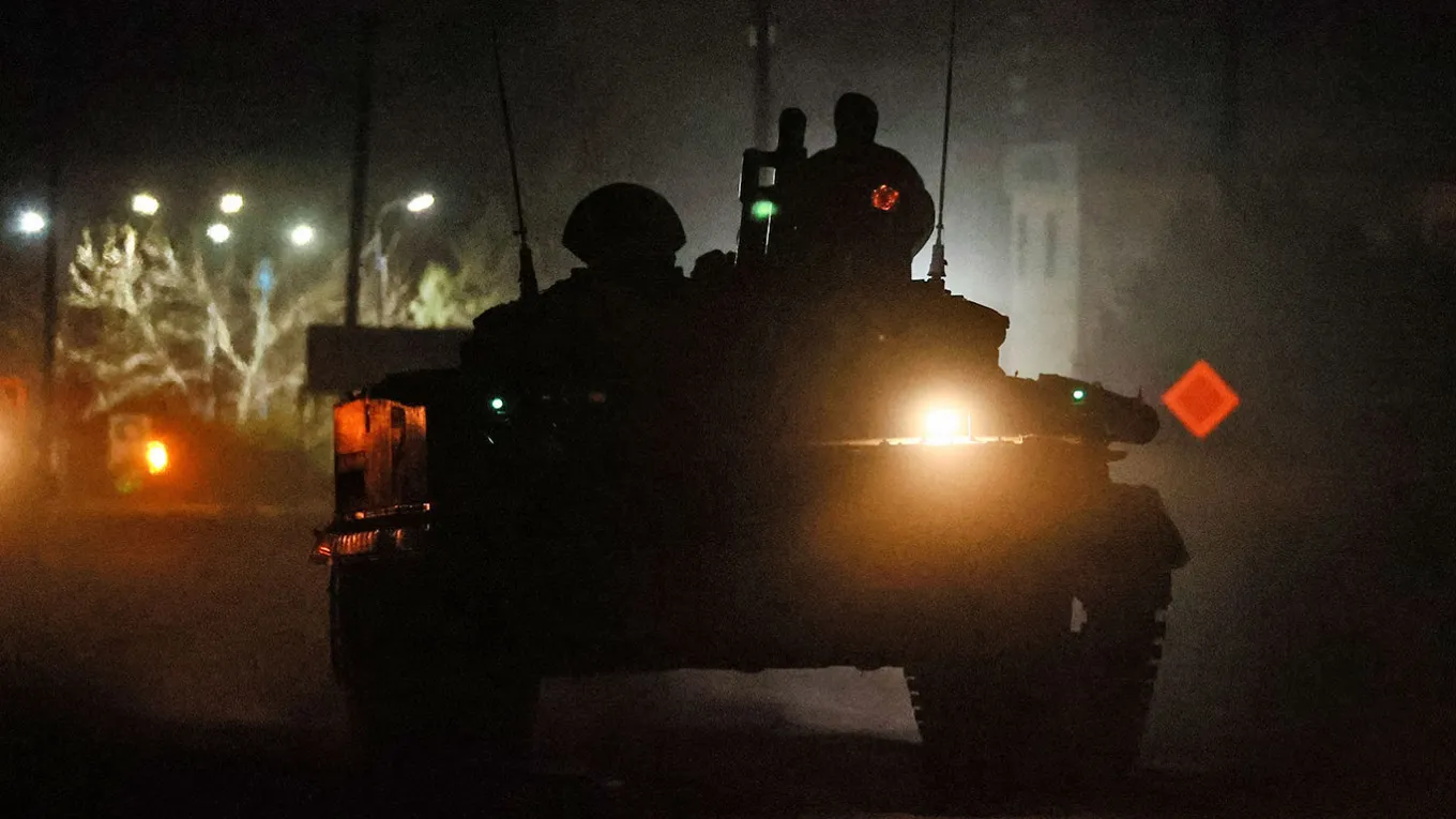 Fighting Rages in Ukraine as Russian Troops Claim City - The Moscow Times