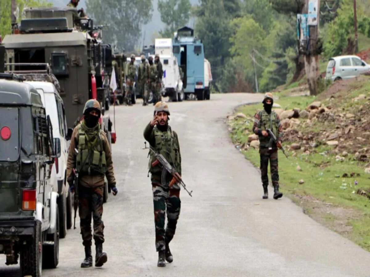 reasi terror attack latest updates security forces search operation in  jungle of raesi - पहाड़ी में छिपे हैं रियासी आतंकी हमले के गुनाहगार, जंगल  खंगाल रही सेना; ड्रोन की भी ली जा