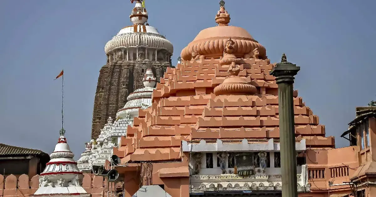 Rath Yatra 2024 | Know these 5 amazing facts about Puri Jagannath Temple |  ছায়া পড়ে না, হাওয়ার উলটোদিকে ওড়ে পতাকা! রথযাত্রার আগে জানুন পুরীর  মন্দিরের ৫ রহস্য