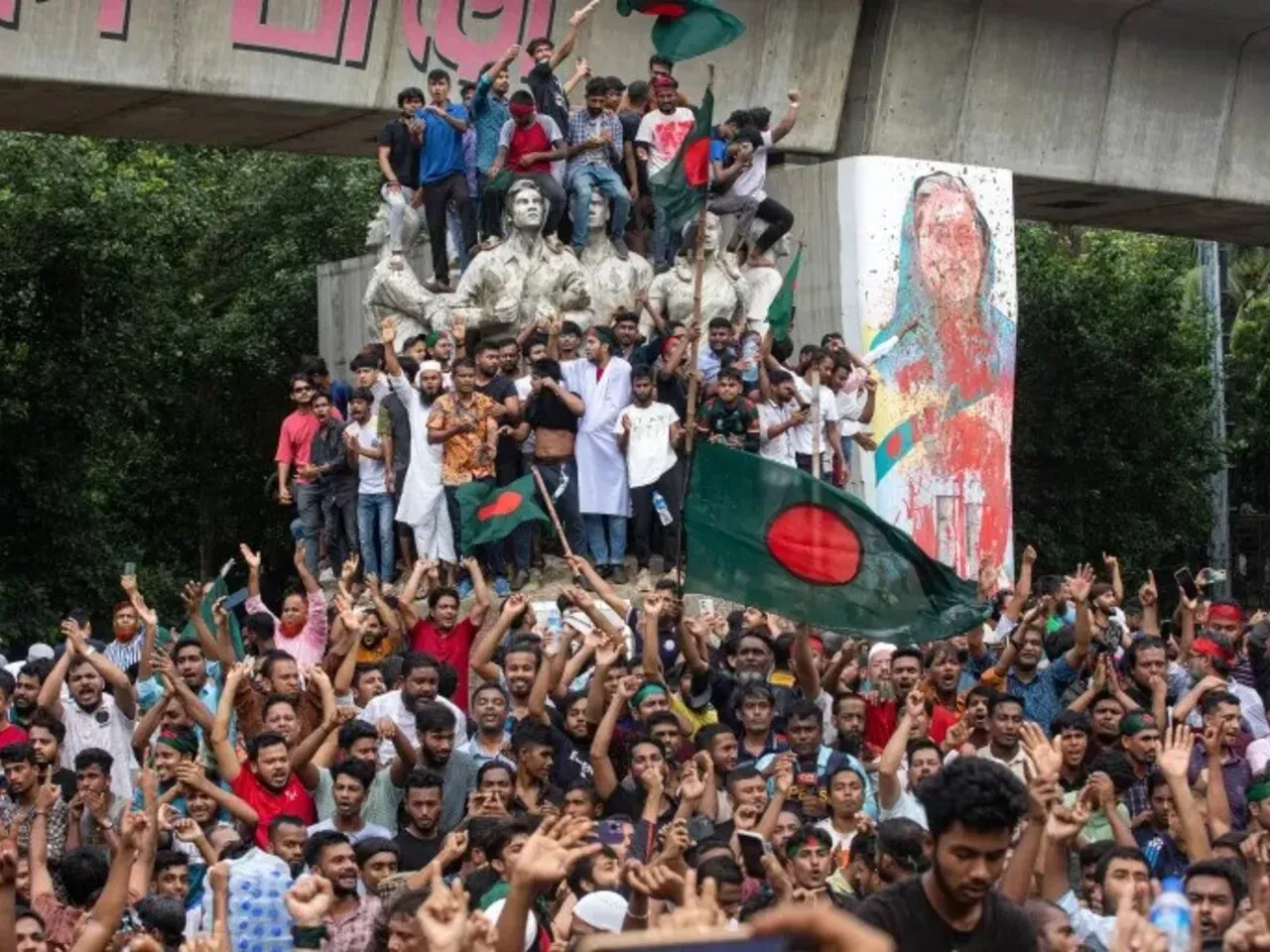 bangladeshstudentmovement-ezgif.com-resize