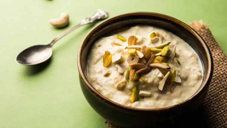 Jaggery or Gur ki kheer is excellent both in taste and health, here is an  easy recipe.- स्‍वाद और सेहत दोनों में लाजवाब है गुड़ की खीर, जानिए आसान  रेसिपी। | HealthShots